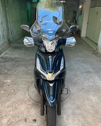 Kymco Agility 300i  Abs