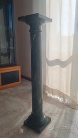 colonna in marmo verde