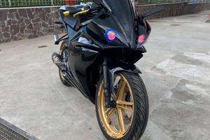 Yamaha yzf r125
