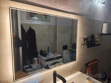 Specchio led con dimmer tre colori 