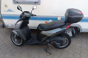 Aprilia Sportcity 200