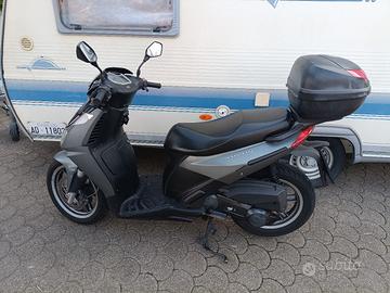 Aprilia Sportcity 200