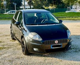 fiat grande punto 1.4 benzina GPL ok NEOPATENTATI