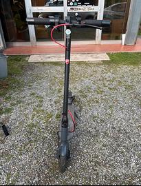 Monopattino elettrico ducati