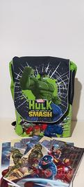 Zaino Hulk e maxi quaderni Avengers