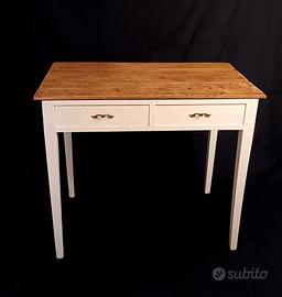 Scrivania vintage con 2 cassetti