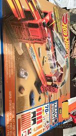 Hotwheels track builder