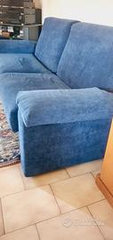 2 divani usati pochissimo