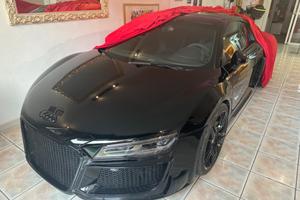 Audi R8 4.2 V8 FSI quattro R tronic/ PERFORMANCE