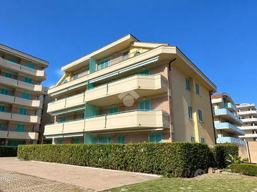 2 LOCALI A VASTO