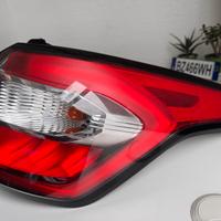 Stop dx Ford Kuga anno 2017