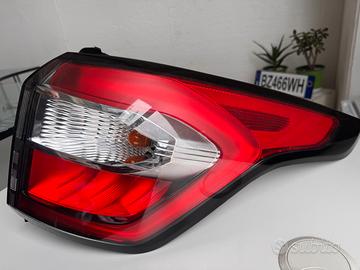 Stop dx Ford Kuga anno 2017