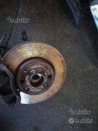 Mozzo anteriore sx opel corsa d anno 2008