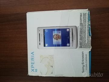 cellulare xperia8