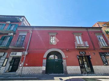 3 LOCALI A POMIGLIANO D'ARCO