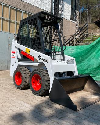 Minipala bobcat 453