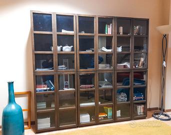 libreria book idel form team in EXPO