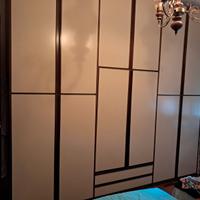 ARMADIO DUE COMODINI DUE RETI