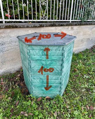 Compostiera da giardino