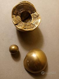 Scultura postmoderna in bronzo