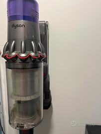 Dyson V11 Absolute