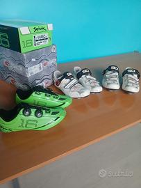 Scarpe, pedali, copriscarpe bici da corsa