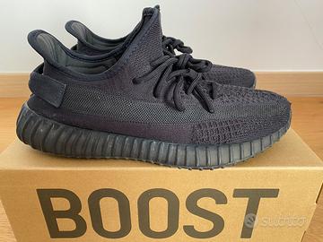 YEEZY BOOST 350 V2 ONYX MISURA 43 1/3