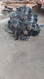 MOTORE TRAZIONE ESCAVATORE FIAT HITACHI