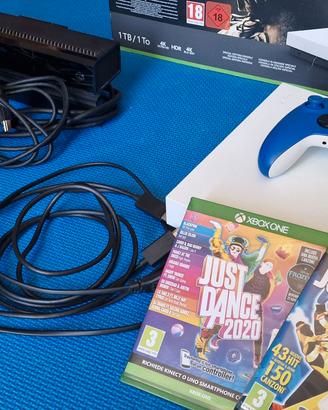 Xbox One X Robot White 1TB + Kinect + Adattatore O