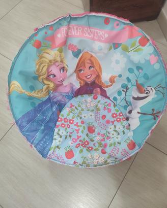 Poltroncina Frozen, tavolo e poltroncina.