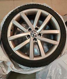 Cerchi in lega da 18 pollici