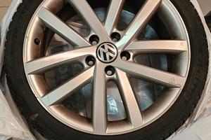 Cerchi in lega da 18 pollici