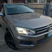 VOLKSWAGEN TOUAREG TDV6 2011 COME NUOVA BELLA