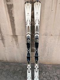 Sci Rossignol con attacchi