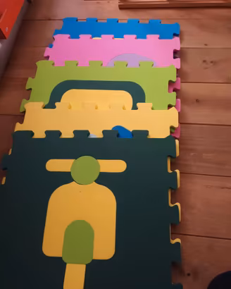 Gioco tappeto puzzle per bambini 