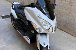 Yamaha Tmax 2011