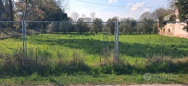 Vendita terreno edificabile su in lotto di 800 mq