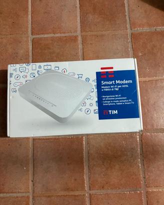 Router TIM Smart Router Wi-Fi Fibra e Rame Fibra