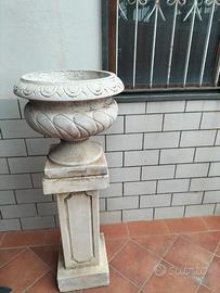 Colonna e fioriera in marmo e pietra ideale per gi