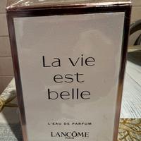 Profumo LA VIE EST BELLE LANCOME
