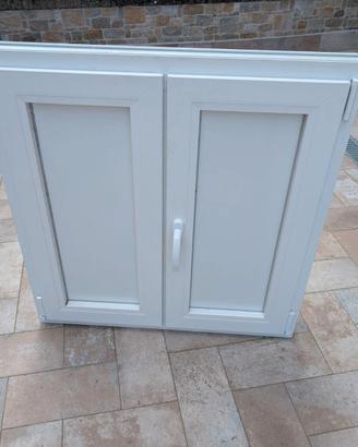 Finestra PVC doppia anta con ribalta