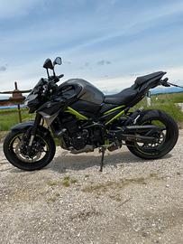 Kawasaki Z900
