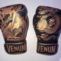 Guantoni da boxe venum dragon’s oro