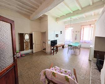 Casa indipendente di 87 m² con 2 locali a Monte Sa