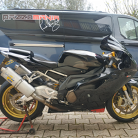 Aprilia RSV 1000 Factory top