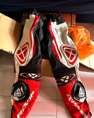 Pantaloni moto