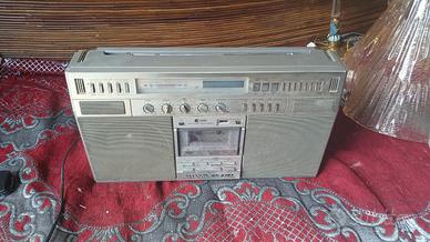 radio della sharp