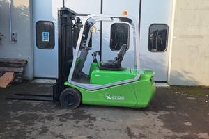 muletto elettrico CESAB 20 TRIPLEX