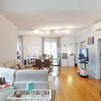 SPLENDIDA VILLA BIFAMILIARE CON GIARDINO, TERRAZZO