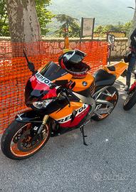 Honda cbr 1000 repsol